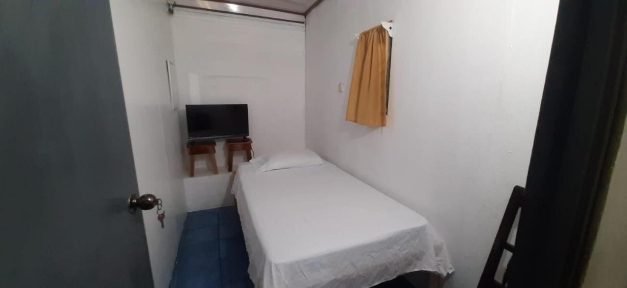Hotel Duerme tranquilo à Río Segundo Extérieur photo